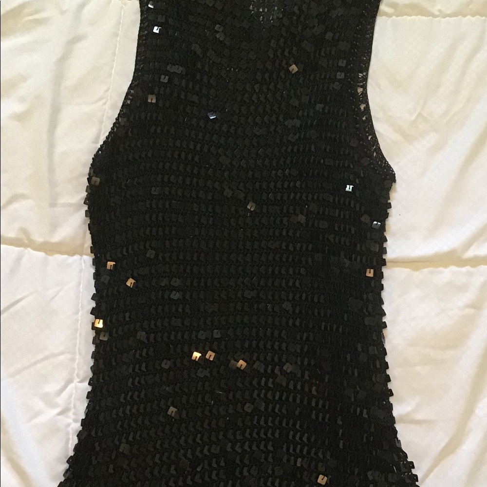 Sequenced top
